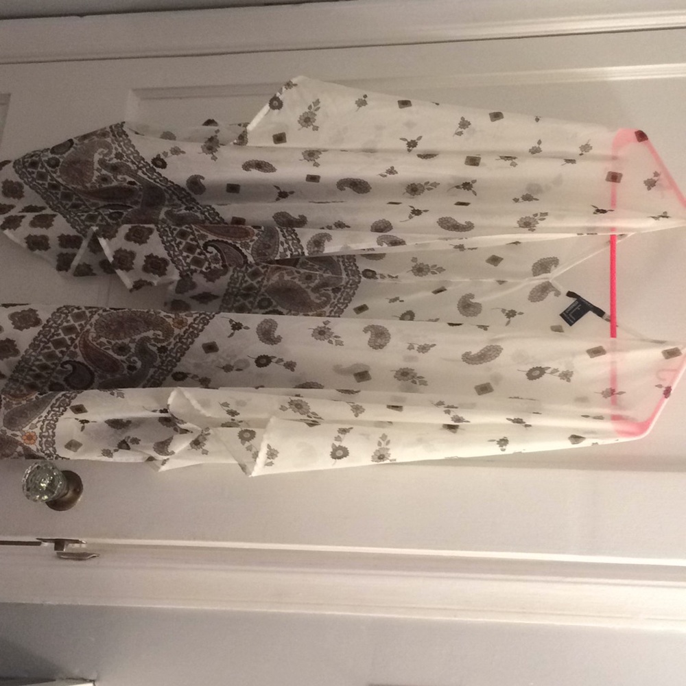 Paisley print kimono 💕🌷boho kimono size small